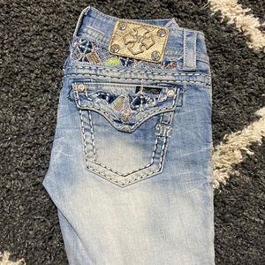 Miss Me Jeans; Size 26; Cuffed Capri Cut